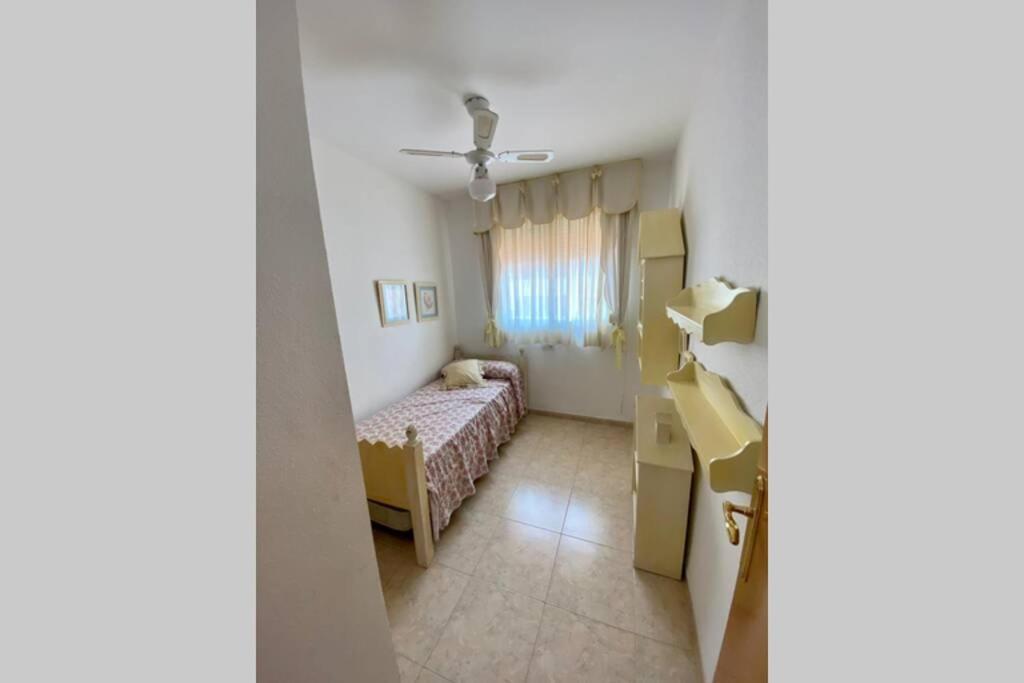 Excepcional Apartamento Frontal, 1A Linea De Playa, Marinador Lägenhet Oropesa del Mar Exteriör bild